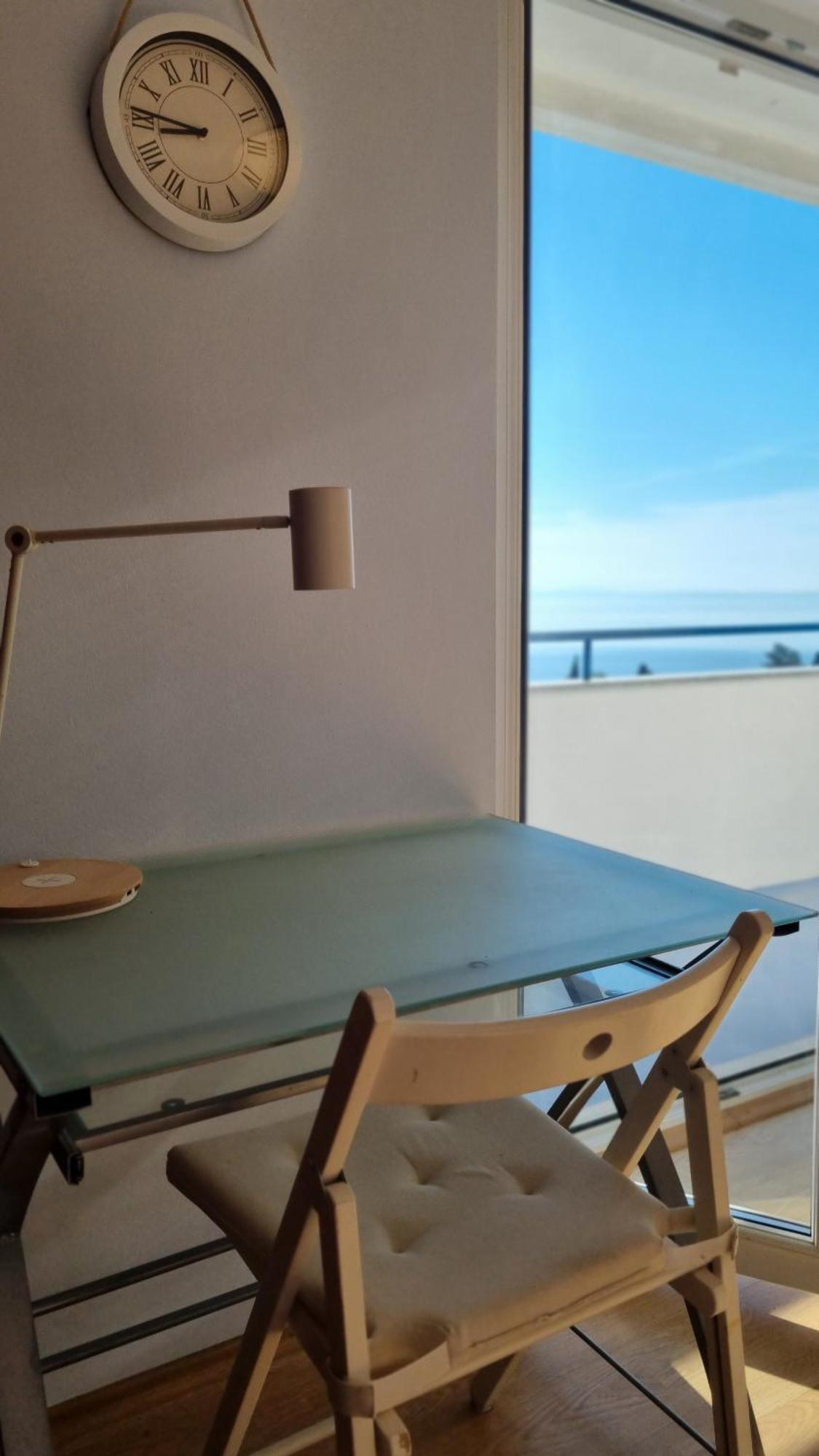 Apartment With Direct Sea View, Free Parking And Close To Beaches And Promenade Laurana Esterno foto