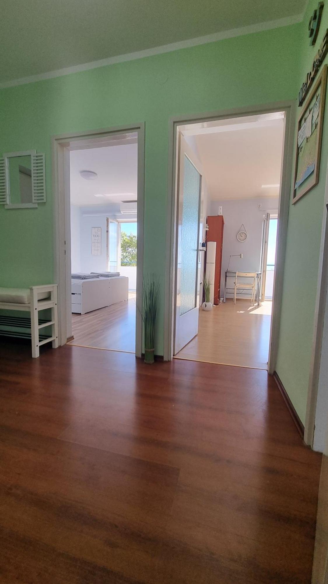 Apartment With Direct Sea View, Free Parking And Close To Beaches And Promenade Laurana Esterno foto